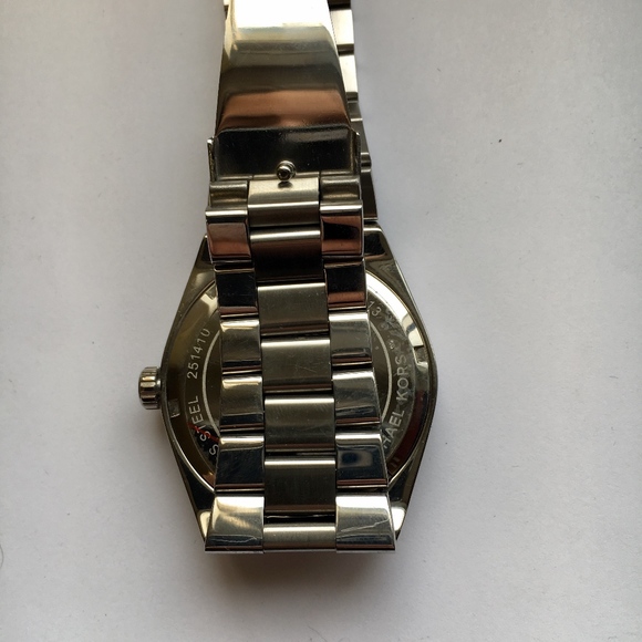 Michael Kors Channing Midnight Blue Watch - MK6113 - Picture 6 of 8